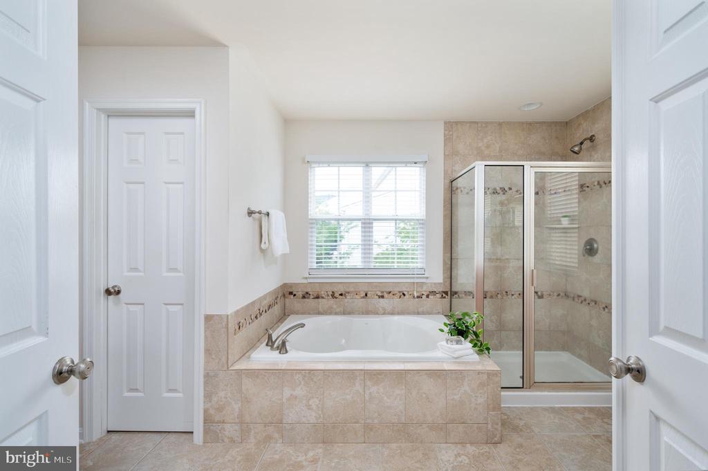 1201 PRESERVE LANE