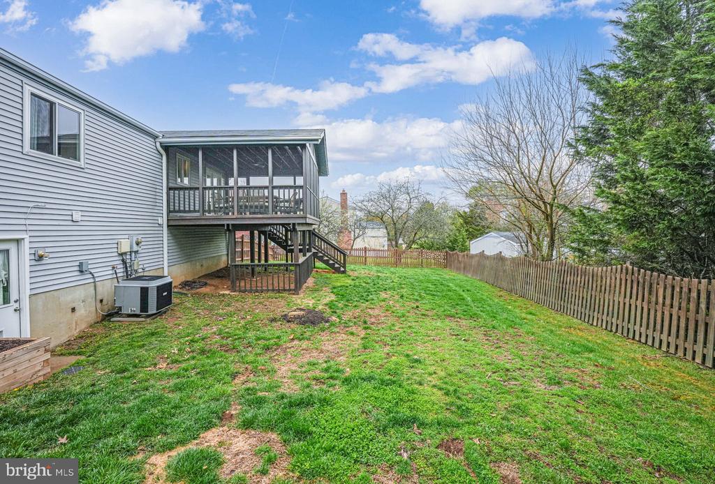 4425 CUB RUN ROAD