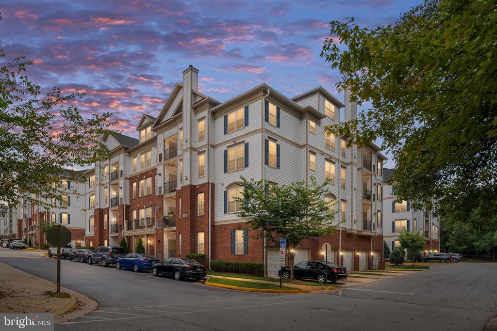 11635 CAVALIER LANDING COURT Unit: 404