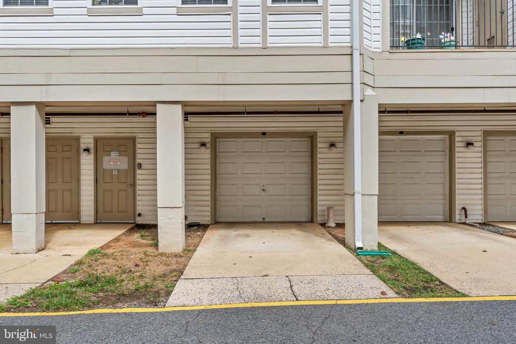 11635 CAVALIER LANDING COURT Unit: 404