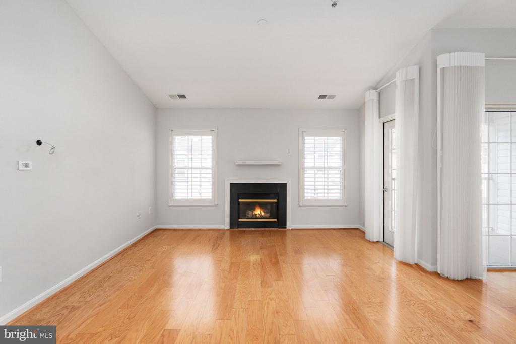 11635 CAVALIER LANDING COURT Unit: 404