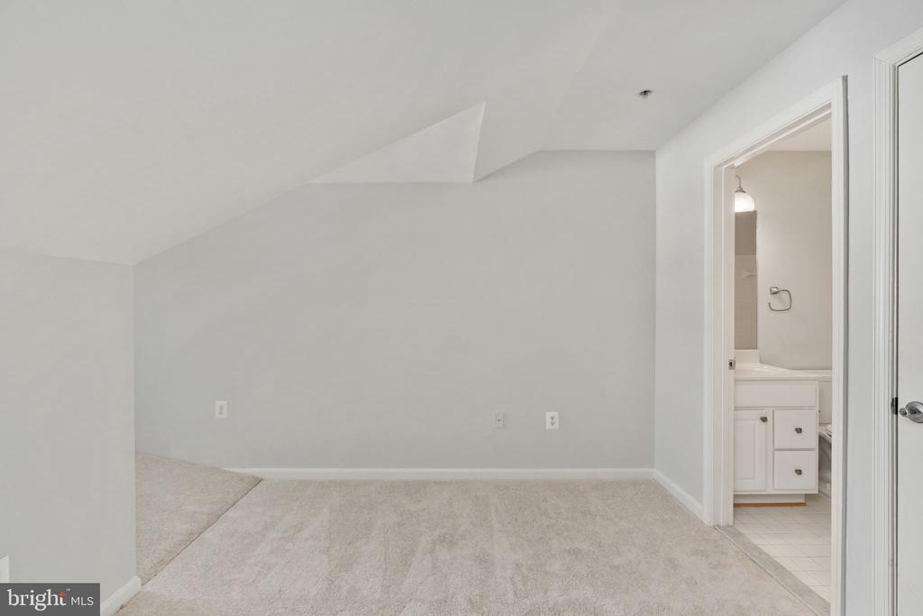 11635 CAVALIER LANDING COURT Unit: 404