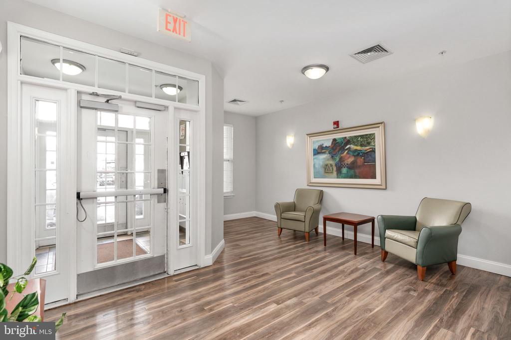 11635 CAVALIER LANDING COURT Unit: 404