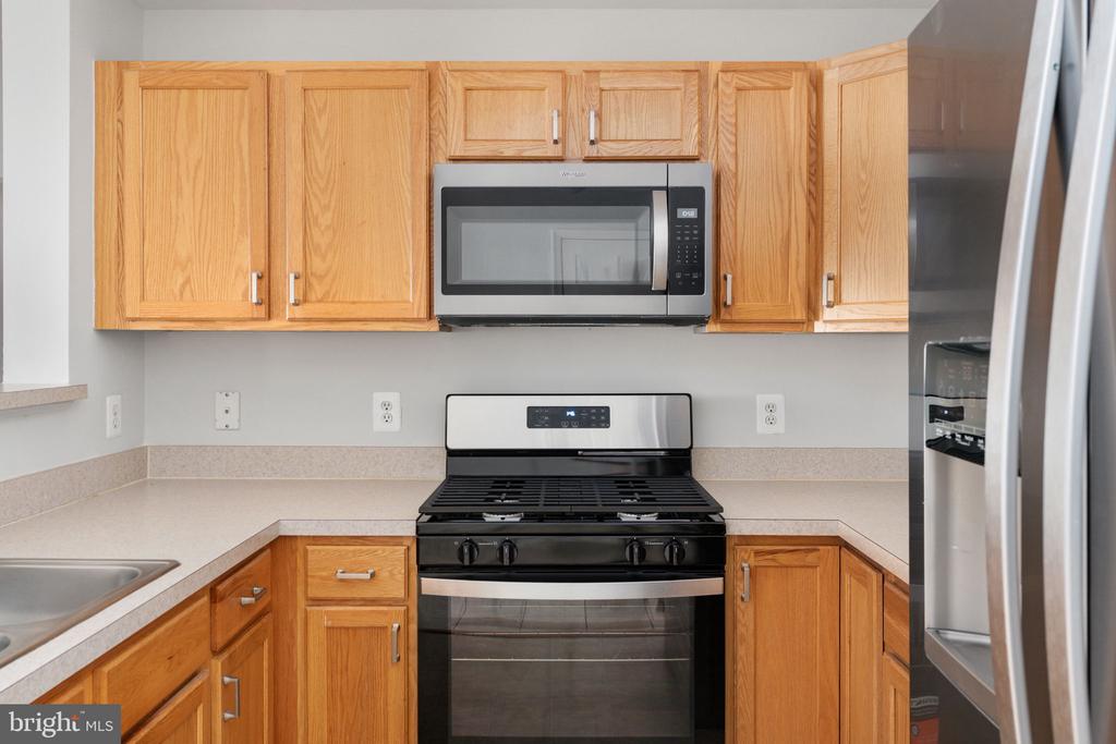 11635 CAVALIER LANDING COURT Unit: 404