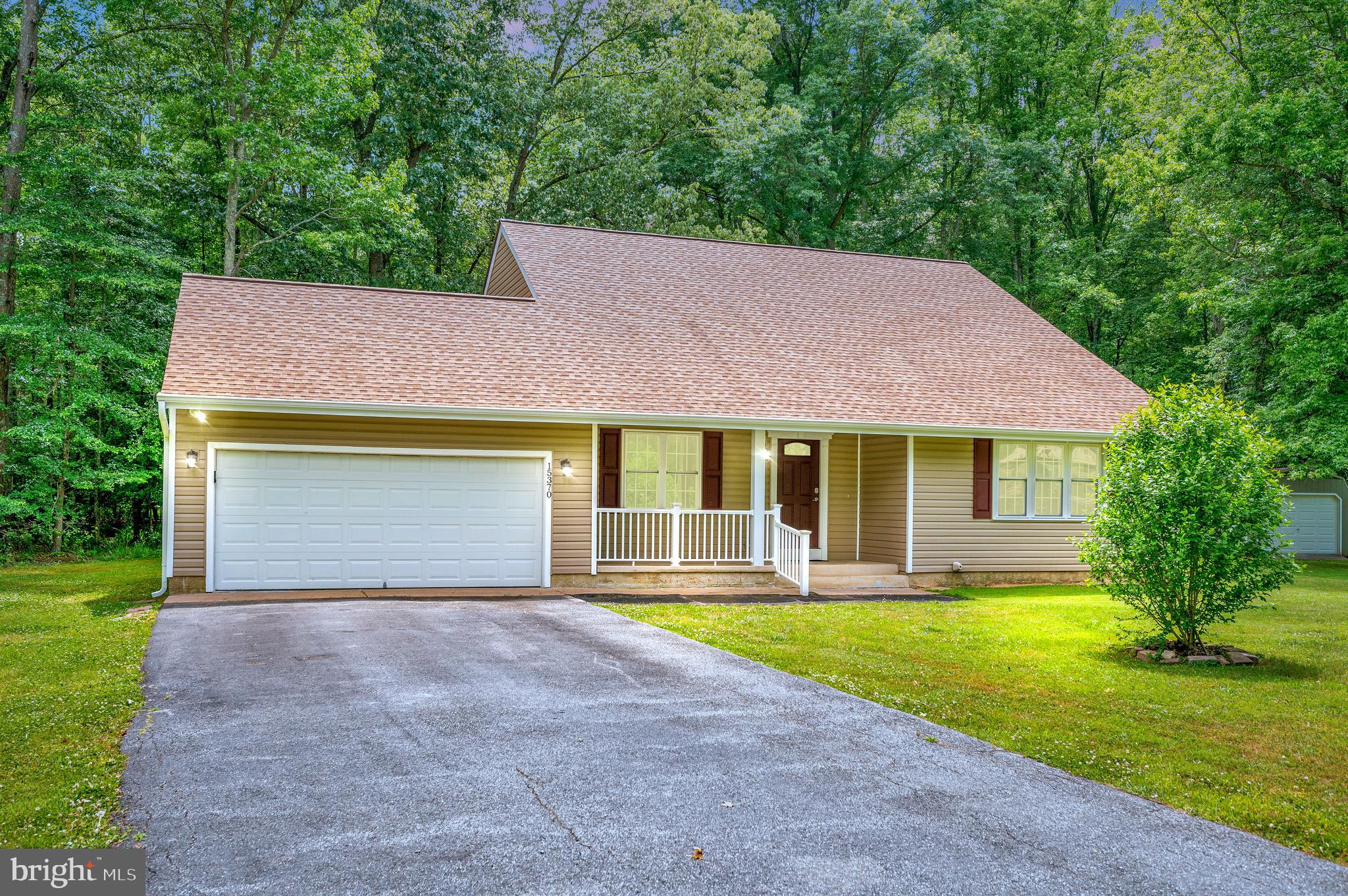 15370 FLEMING STREET