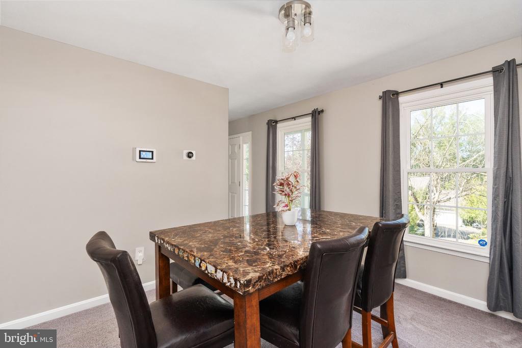 8337 REAGAN DRIVE