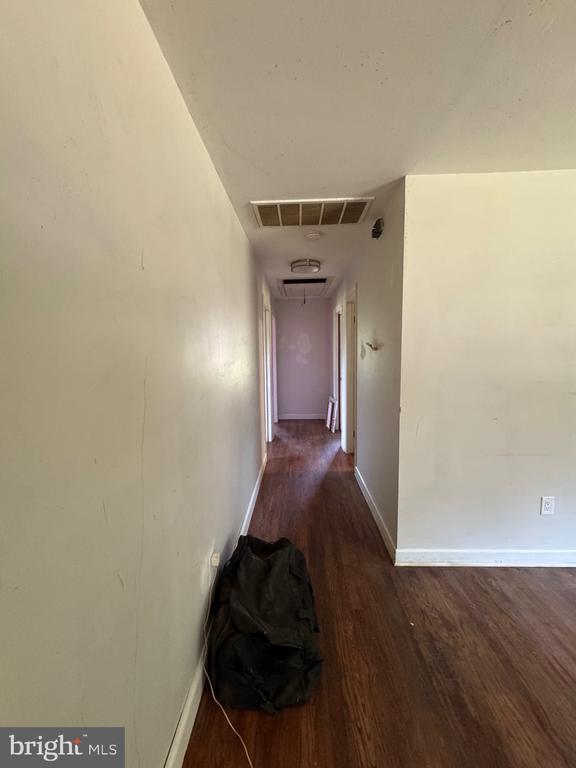 390 GARDNERS ROAD