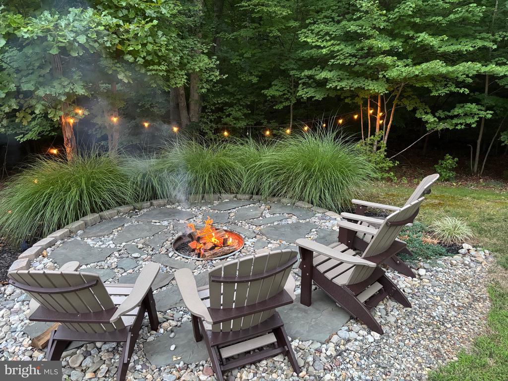 106 BERNIE CIR