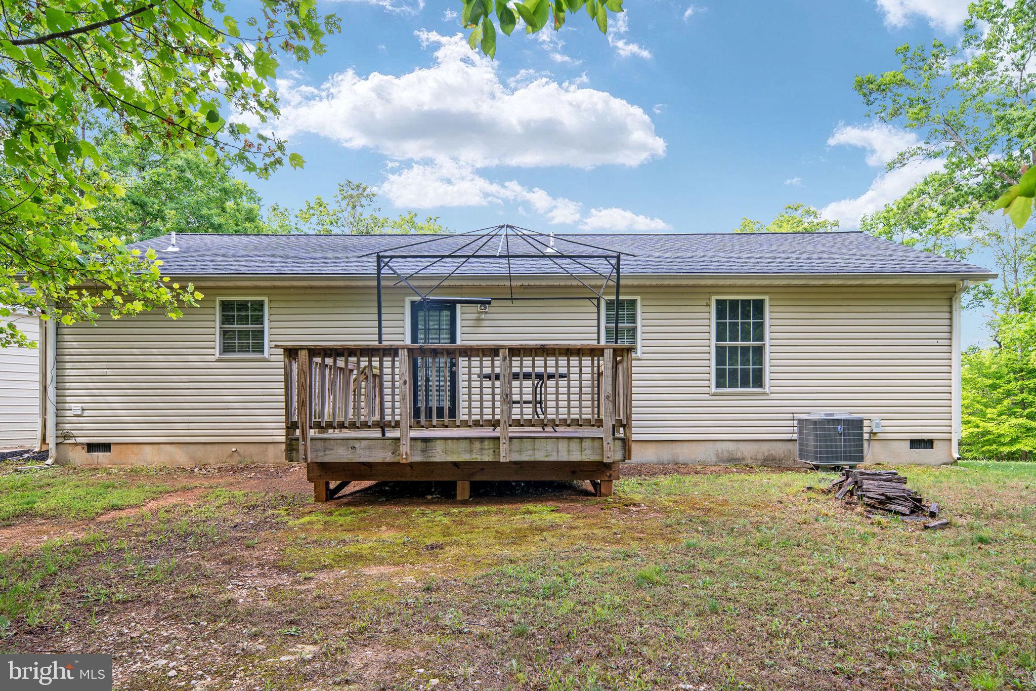 3150 SARETH LANE