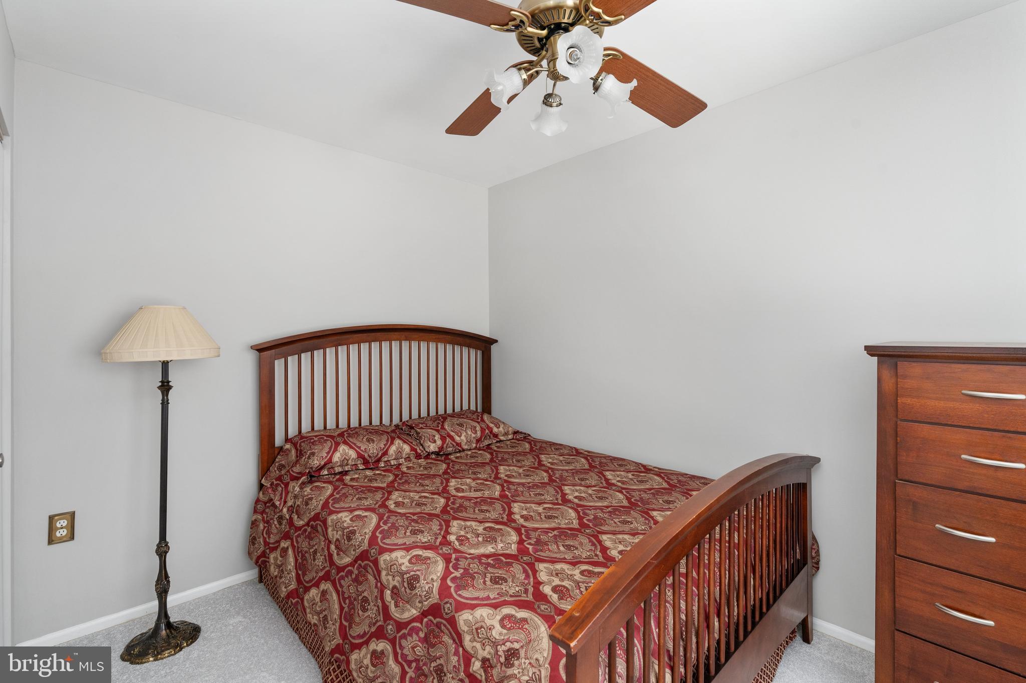 15091 HOLLEYSIDE DRIVE