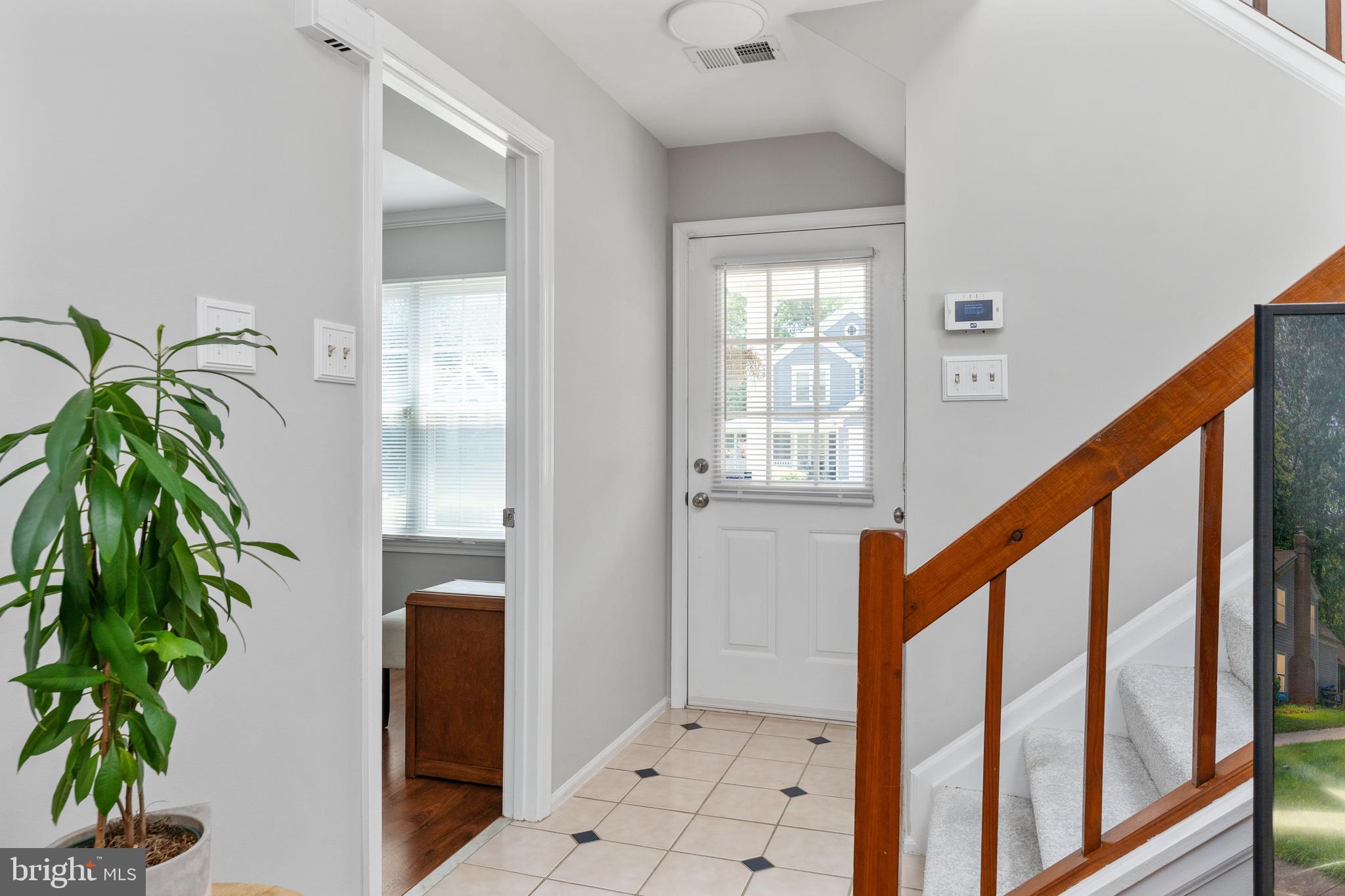 15091 HOLLEYSIDE DRIVE