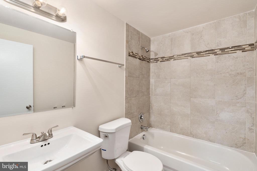13546 KASLO DRIVE