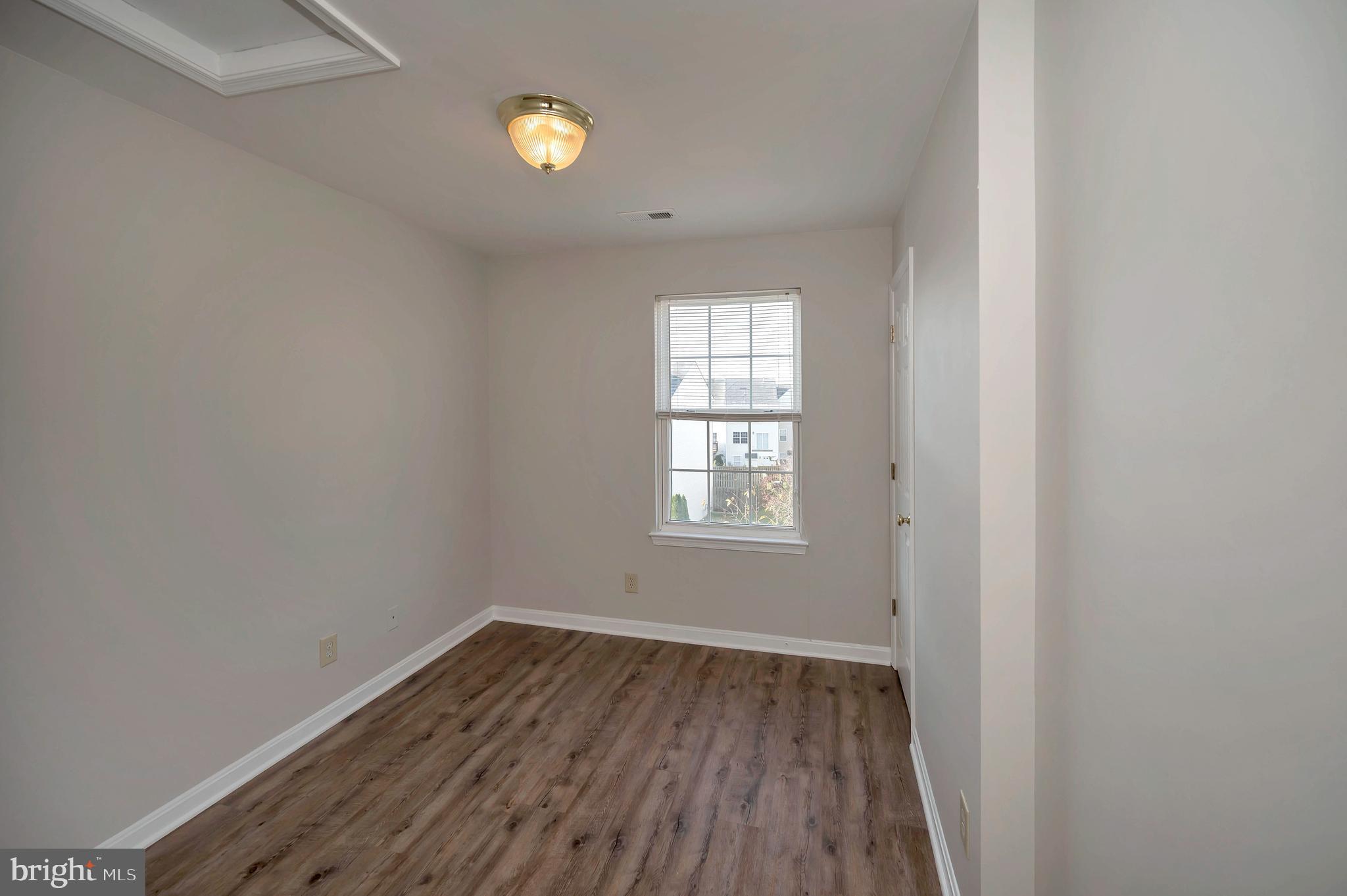 7121 WYTHEVILLE CIRCLE