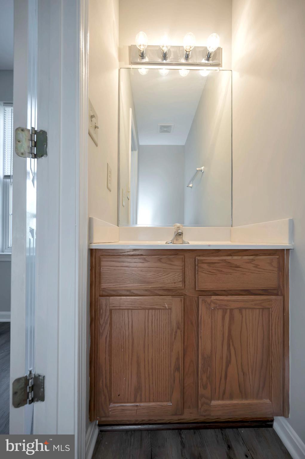 7121 WYTHEVILLE CIRCLE