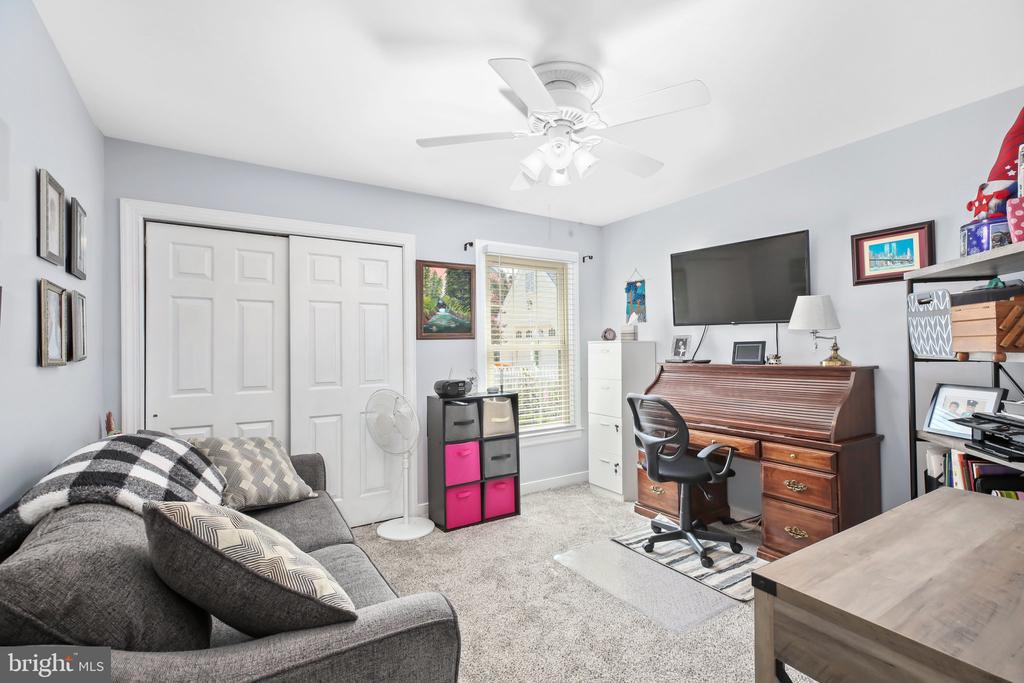 11517 STURBRIDGE COURT