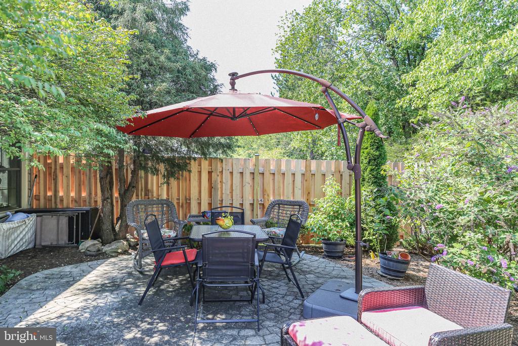 11517 STURBRIDGE COURT