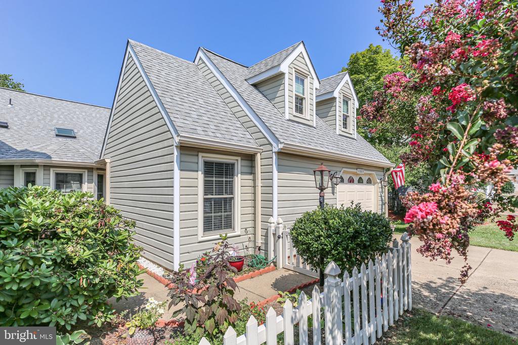 11517 STURBRIDGE COURT