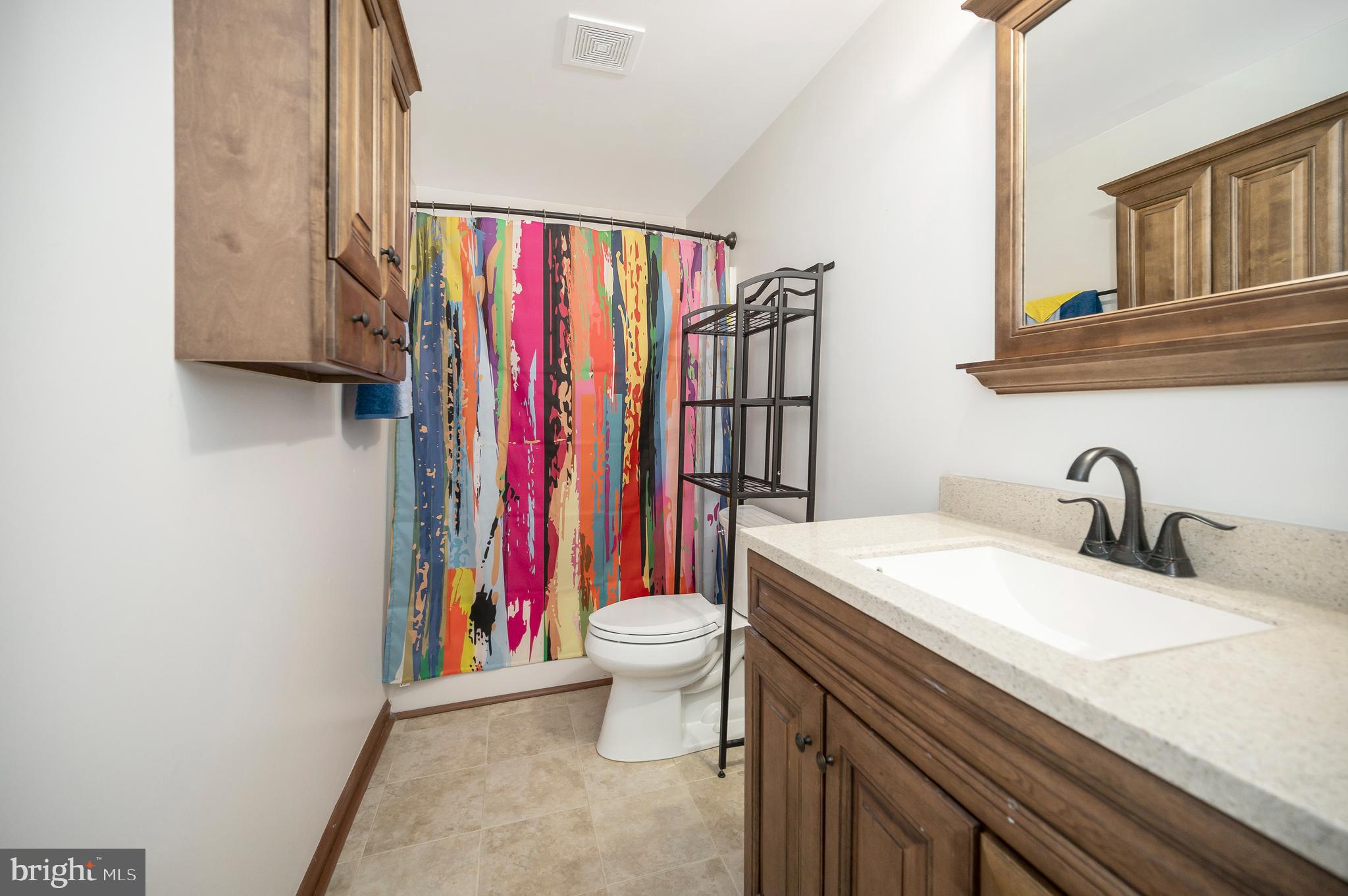 9807 MINUTEMAN COURT