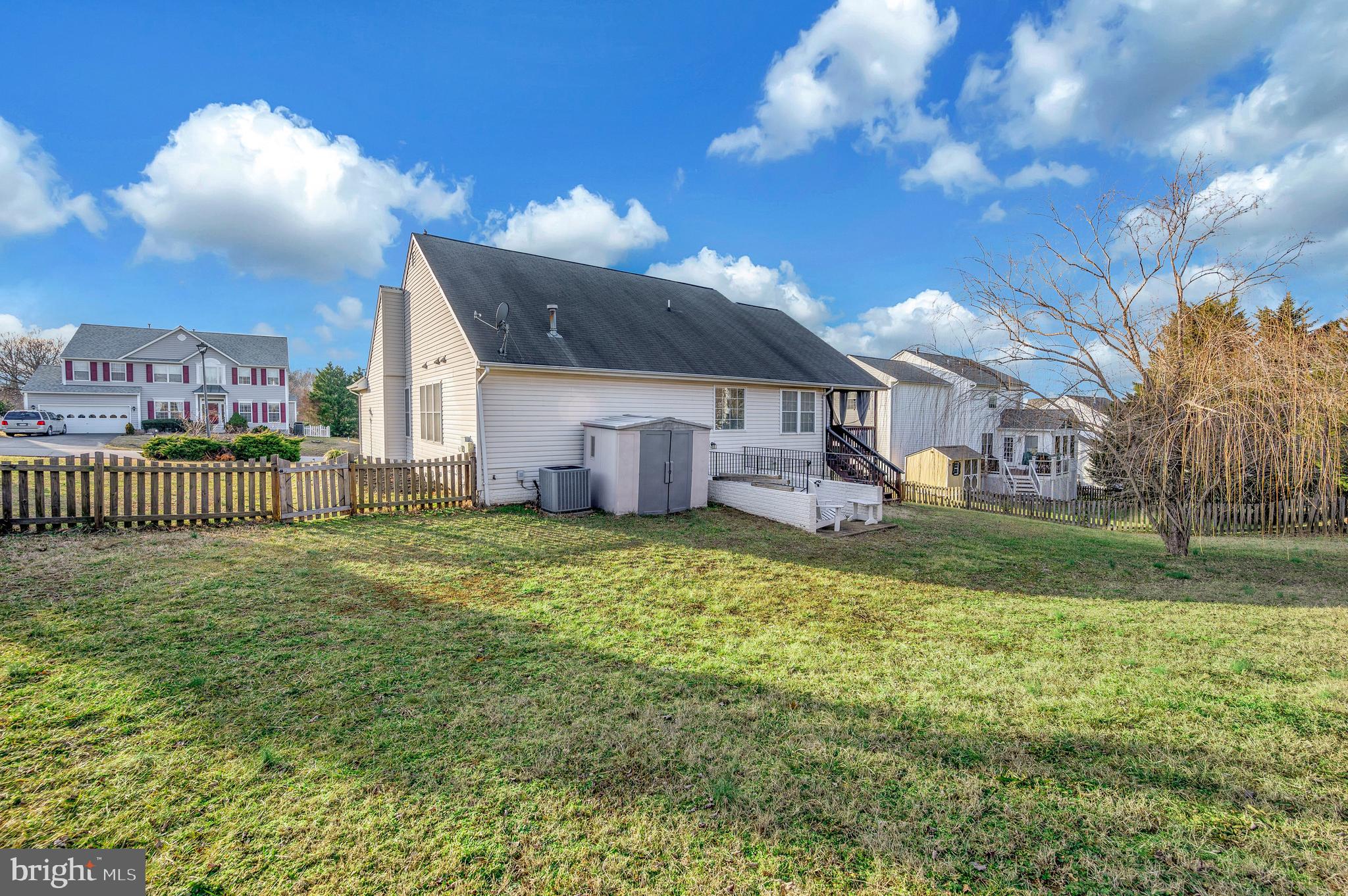 9807 MINUTEMAN COURT