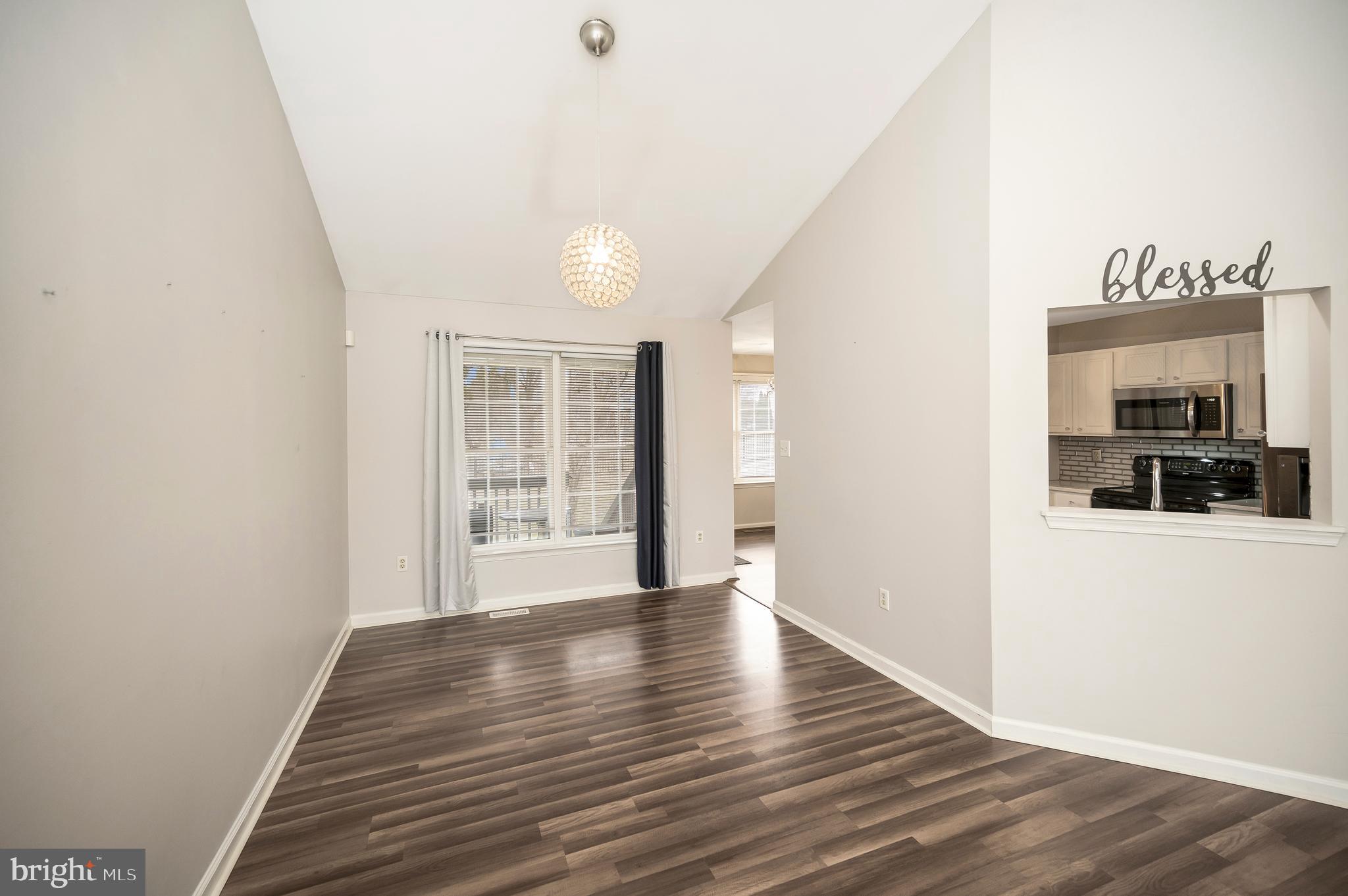 9807 MINUTEMAN COURT