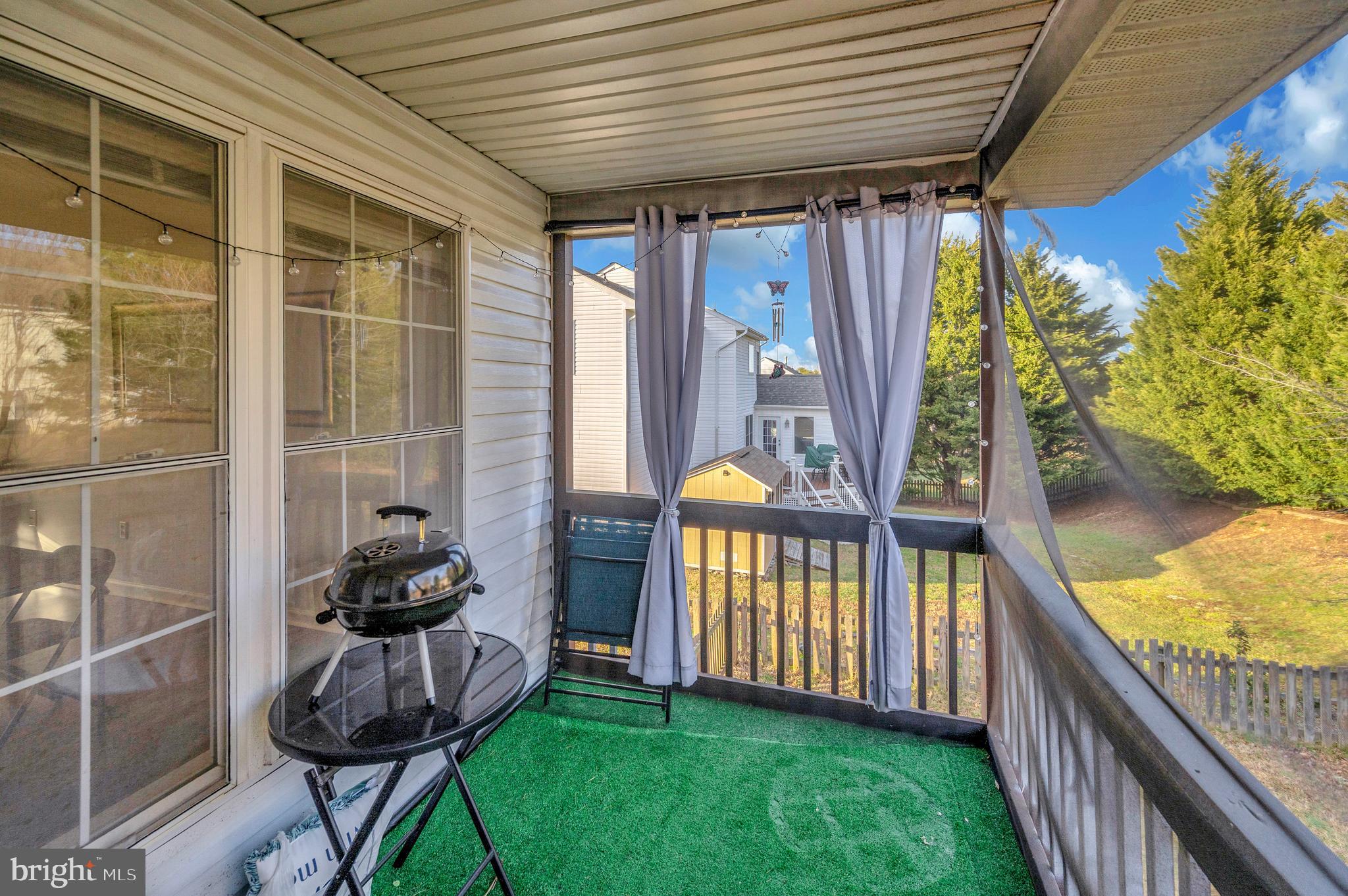 9807 MINUTEMAN COURT