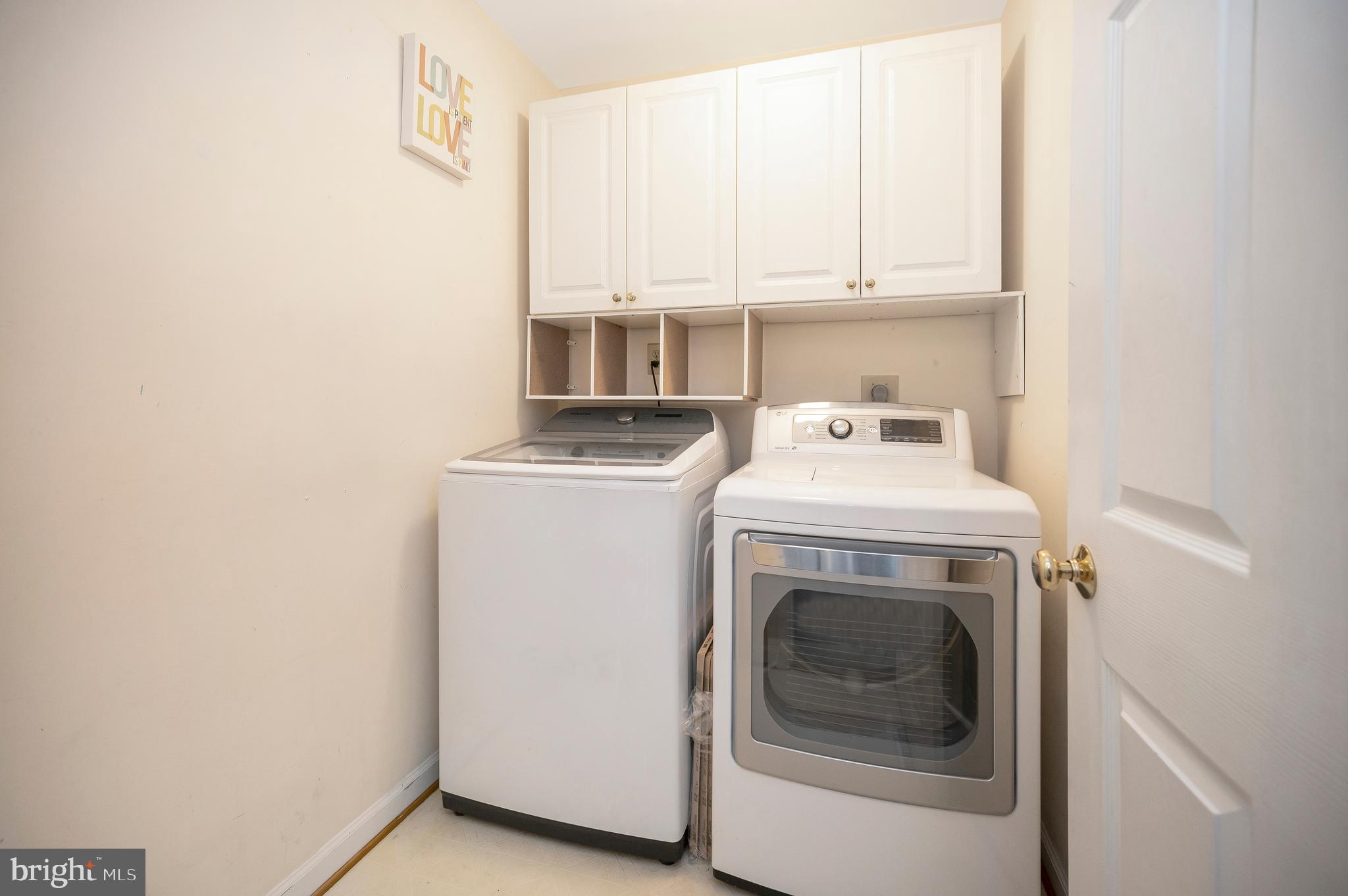 9807 MINUTEMAN COURT