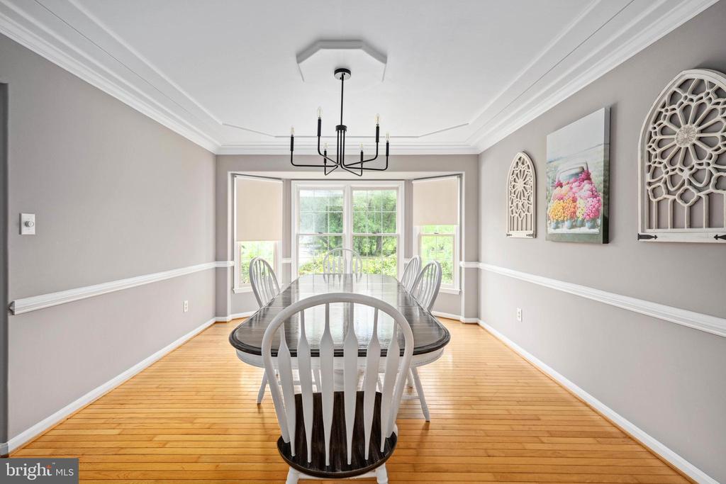 13507 FOX CHASE LANE