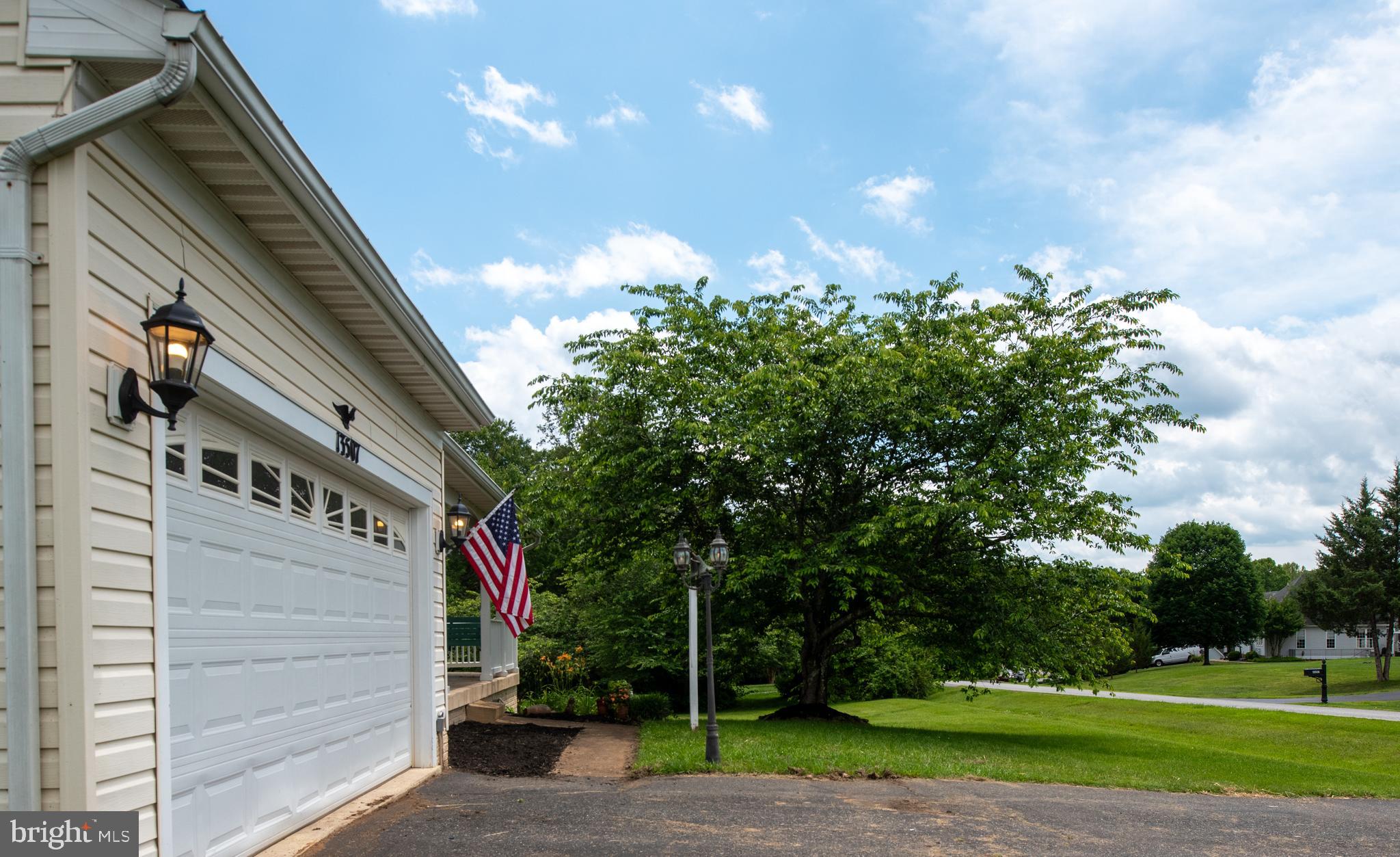 13507 FOX CHASE LANE