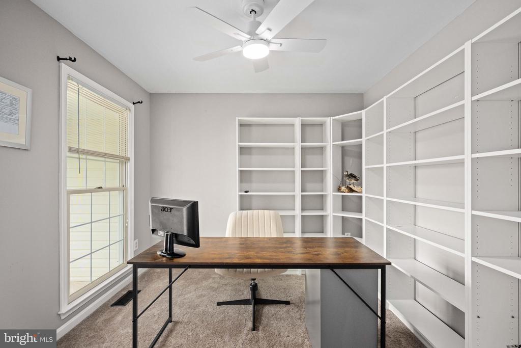 13507 FOX CHASE LANE