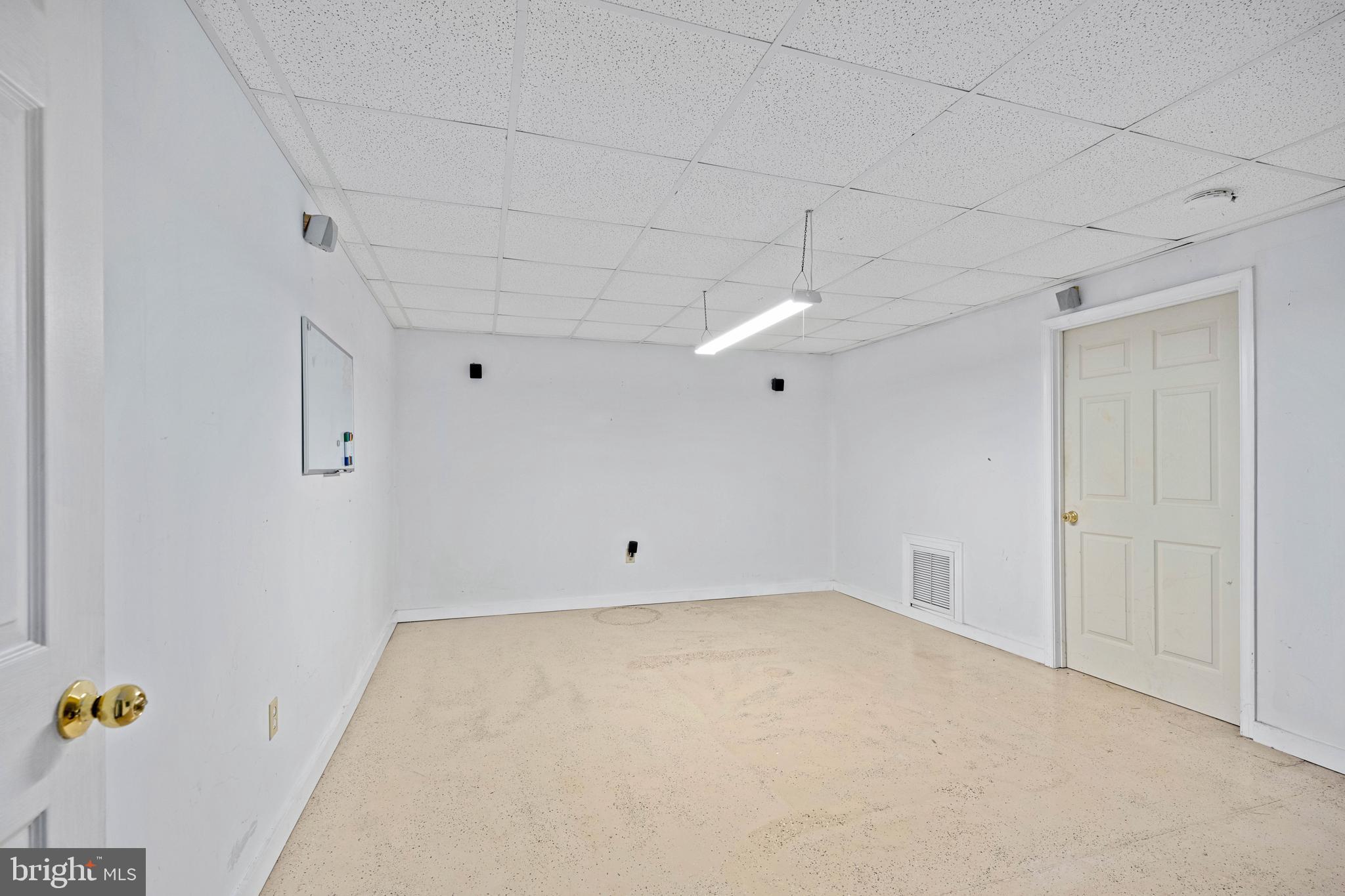 13507 FOX CHASE LANE