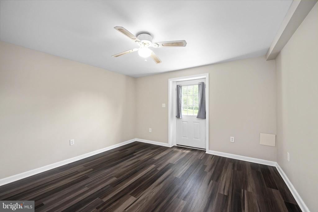 13507 FOX CHASE LANE