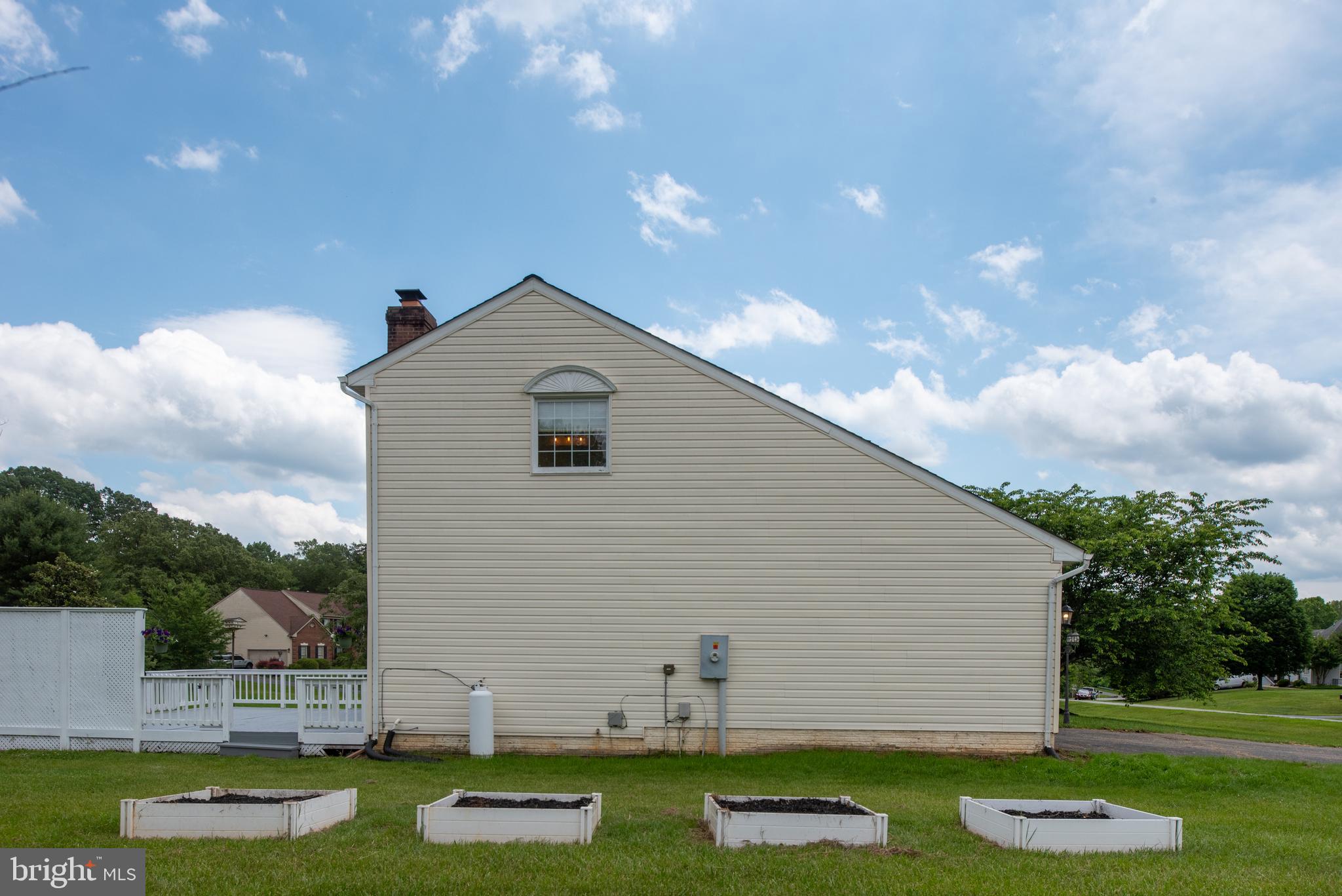 13507 FOX CHASE LANE