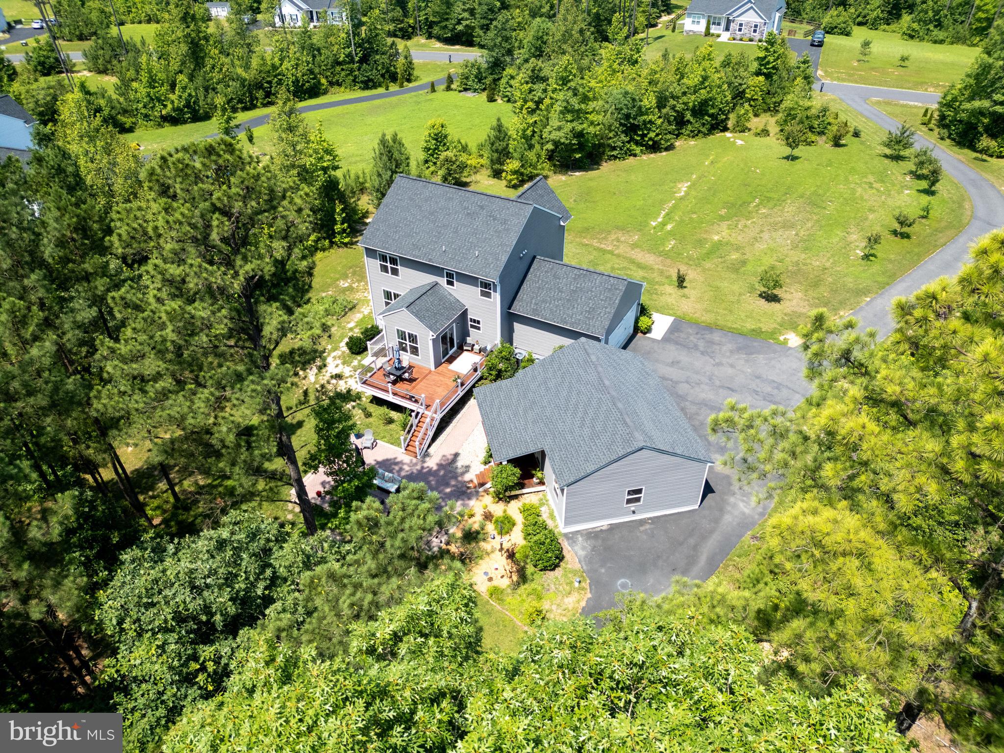 4909 DORCHESTER COURT