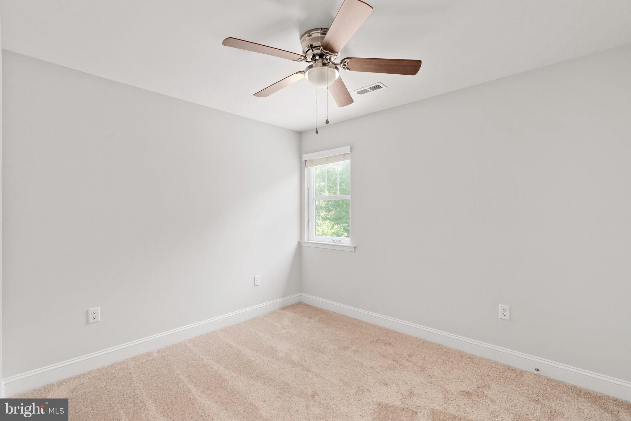 4909 DORCHESTER COURT