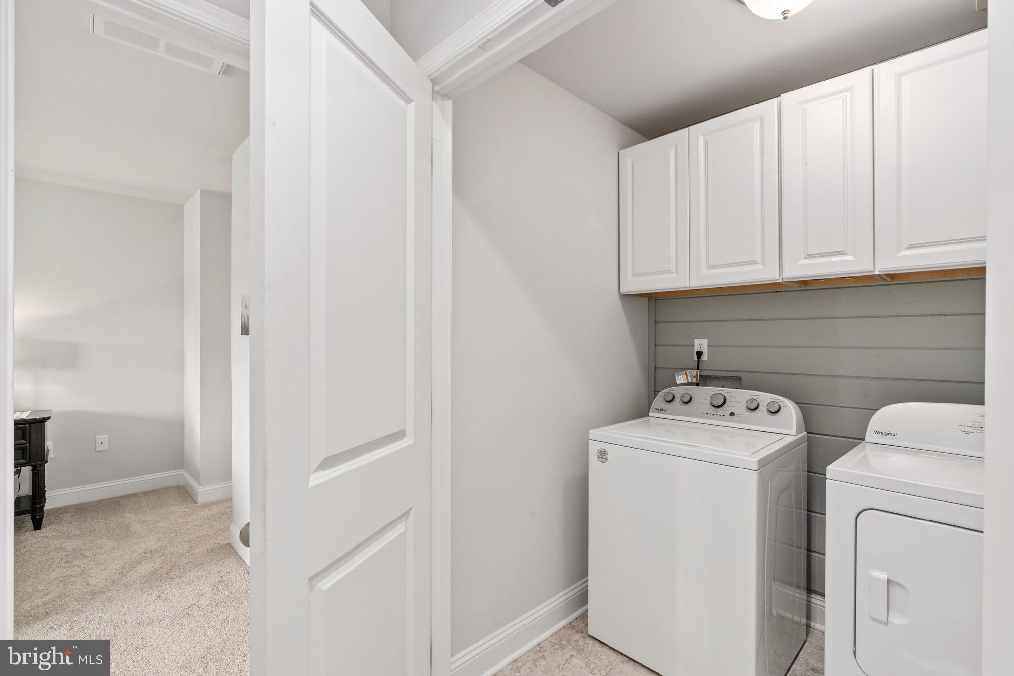 4909 DORCHESTER COURT