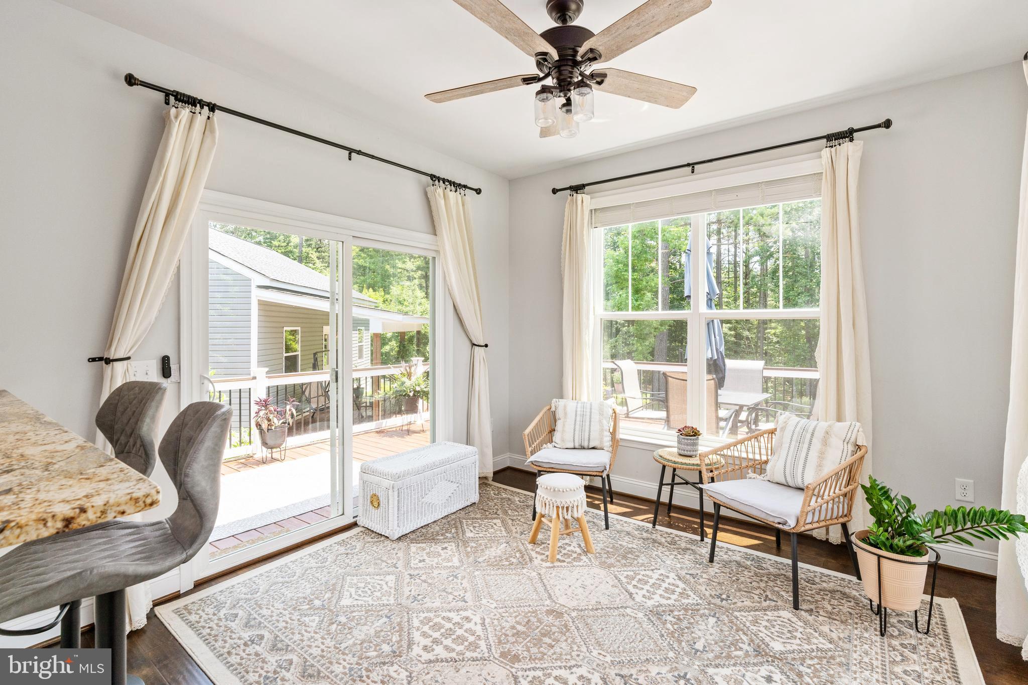 4909 DORCHESTER COURT