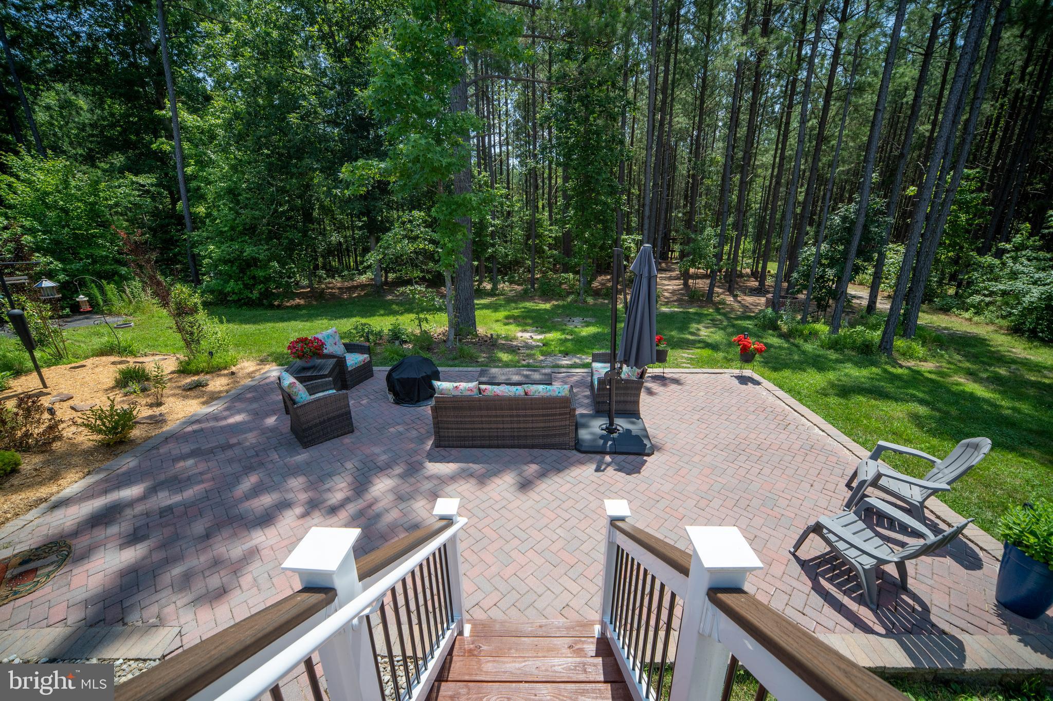 4909 DORCHESTER COURT