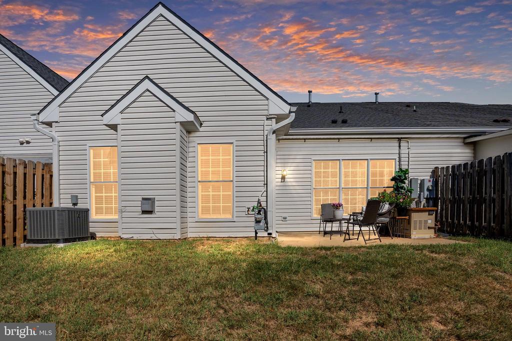11211 SILVERSMITH LANE