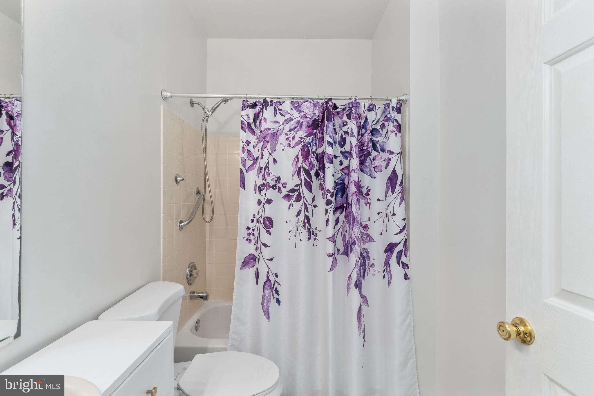 11211 SILVERSMITH LANE