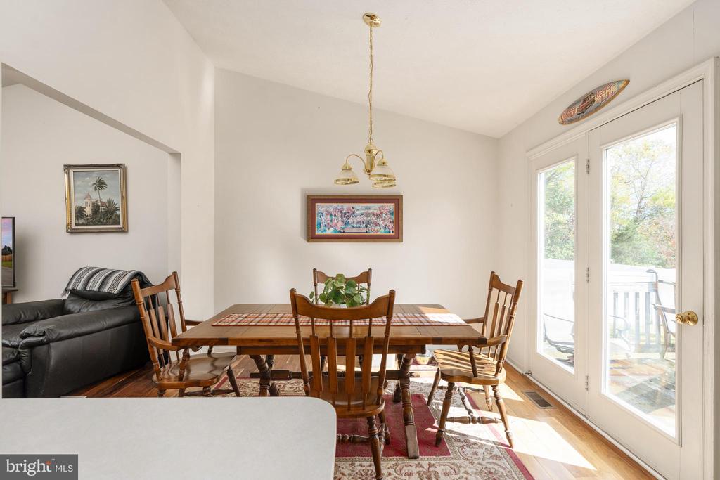 2500 MELCHRIS COURT