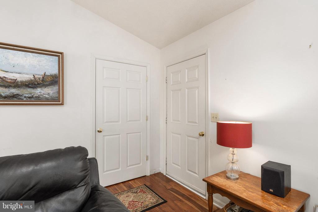 2500 MELCHRIS COURT