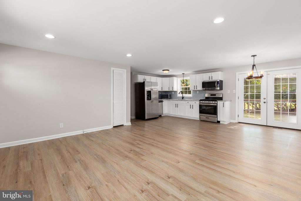 6514 DEERSKIN DRIVE