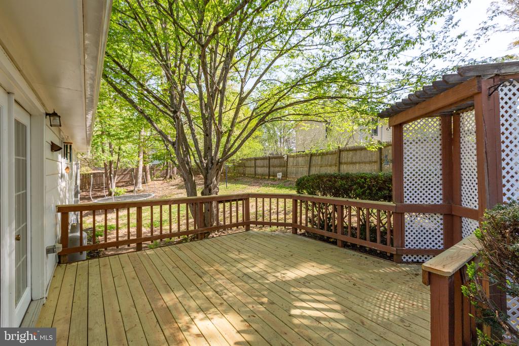 6514 DEERSKIN DRIVE