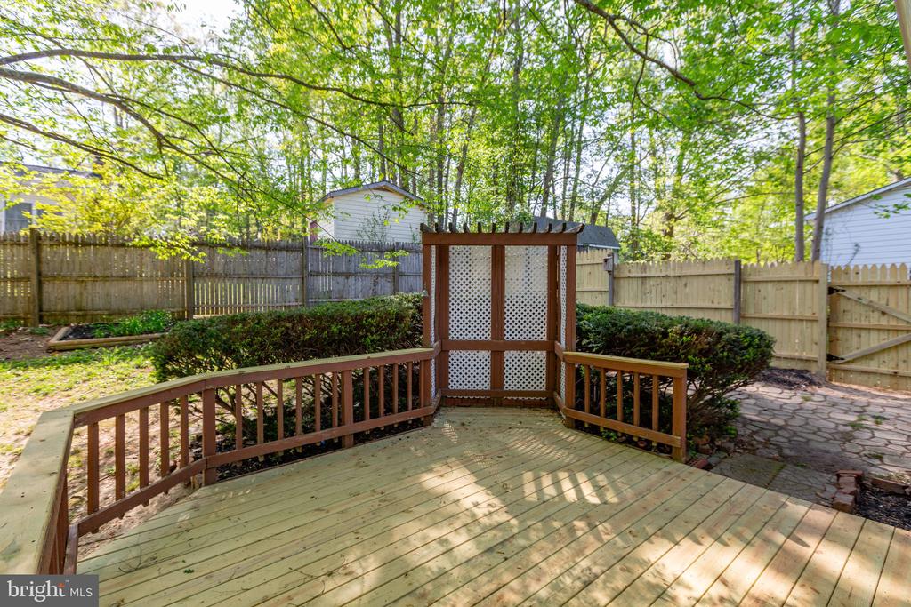 6514 DEERSKIN DRIVE
