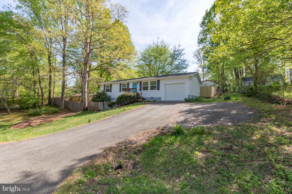 6514 DEERSKIN DRIVE