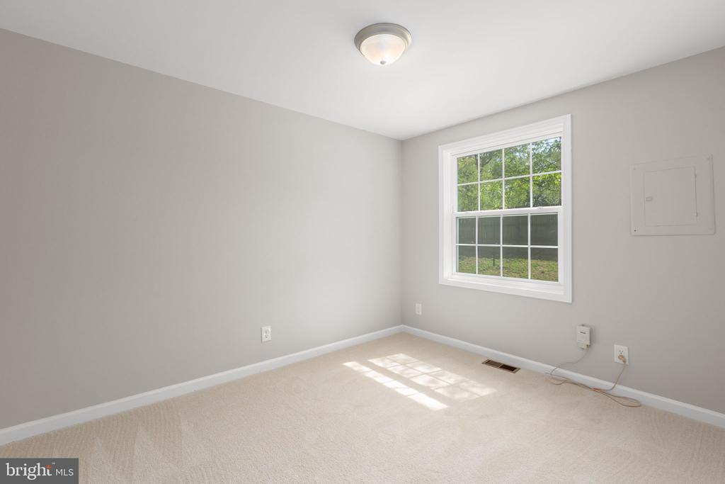 6514 DEERSKIN DRIVE