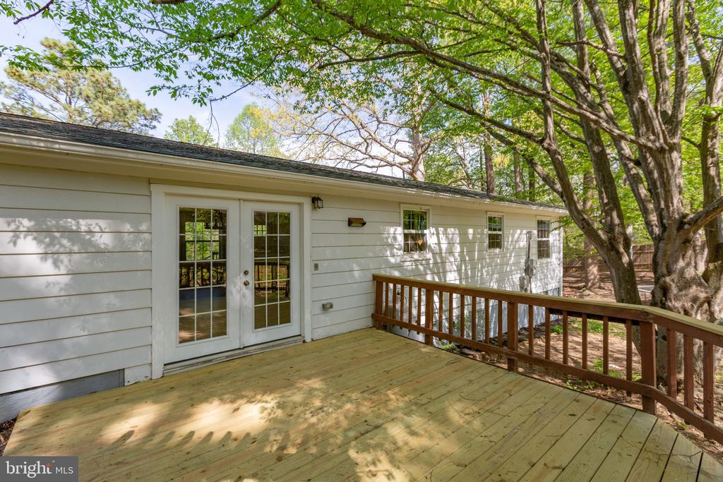 6514 DEERSKIN DRIVE