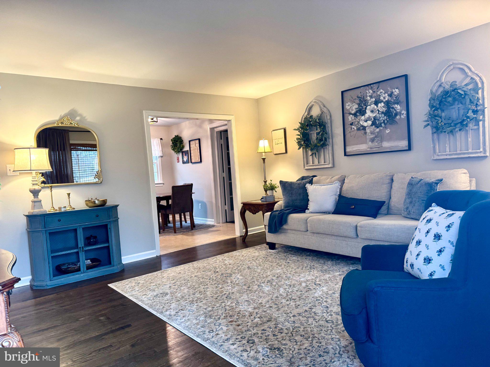 10801 ROLLINGWOOD DRIVE N