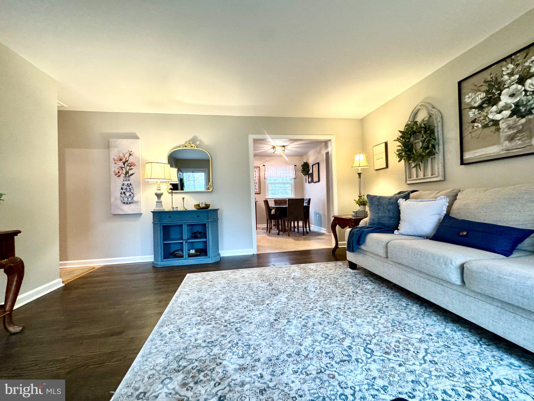 10801 ROLLINGWOOD DRIVE N