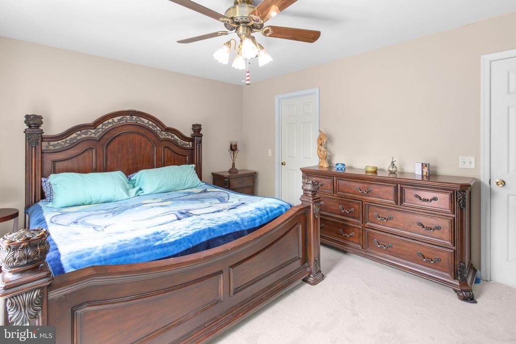 12215 STONEHENGE DRIVE